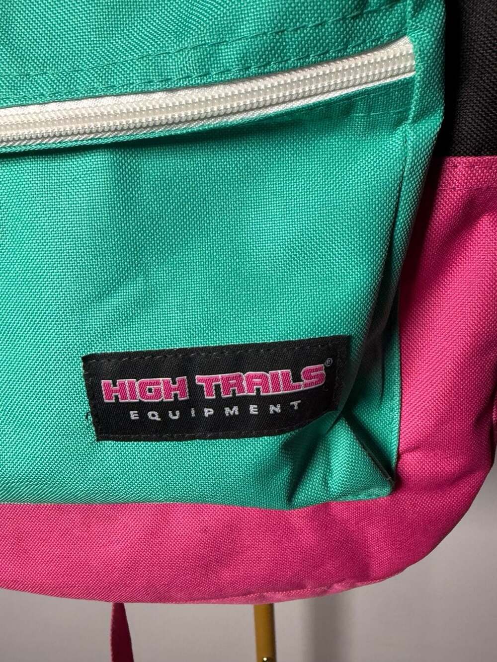 HIGH TRAILS backpack - Picture 2 of 5
